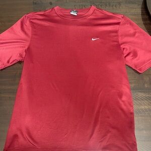 Men’s Nike sphere dry shirt